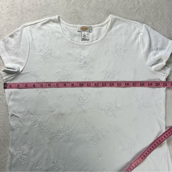 Talbots women’s white Embroidered Floral basic Top shirt size Large - Picture 3 of 8